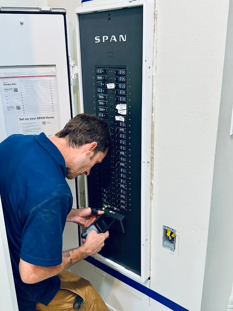 Bobby connecting a SPAN panel to wifi
