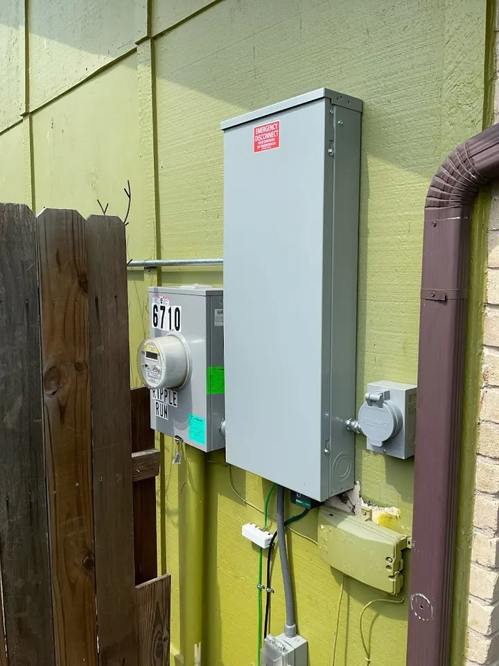 225-amp electrical panel upgrade installed in Bee Cave TX by DC Electric